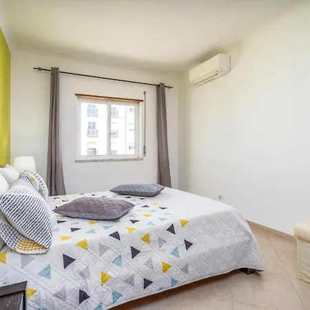 Two Bedroom - 110m2, Ac, Terrace, Wi-fi 拉哥斯