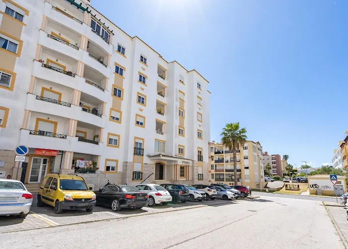 Two Bedroom - 110m2, Ac, Terrace, Wi-fi 拉哥斯