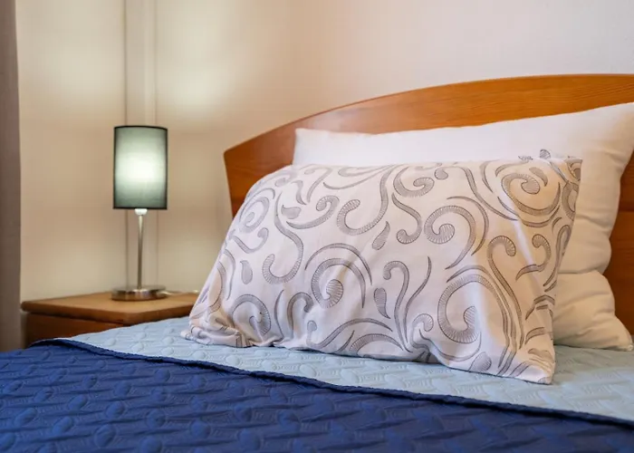 Two Bedroom - 110m2, Ac, Terrace, Wi-fi 公寓 拉哥斯