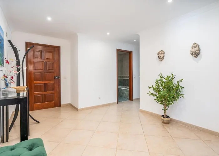 Two Bedroom - 110m2, Ac, Terrace, Wi-fi