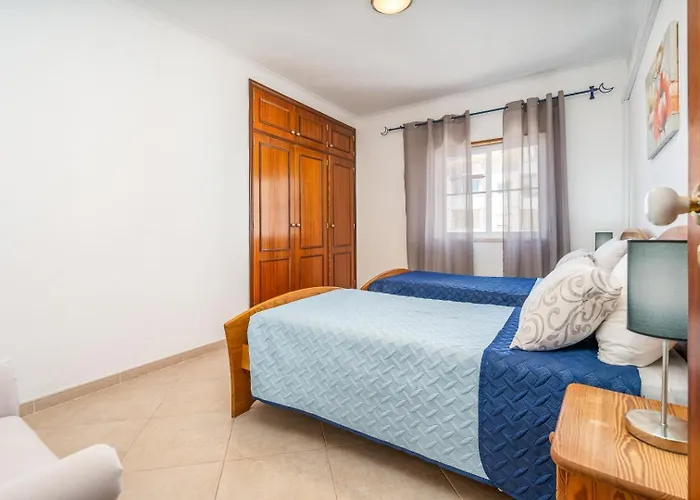 Two Bedroom - 110m2, Ac, Terrace, Wi-fi * ラゴス