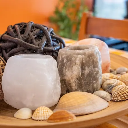 Two Bedroom - 110m2, Ac, Terrace, Wi-fi شقة *