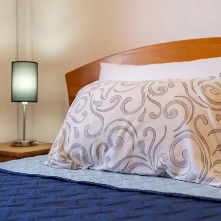 Two Bedroom - 110m2, Ac, Terrace, Wi-fi شقة لاغوس